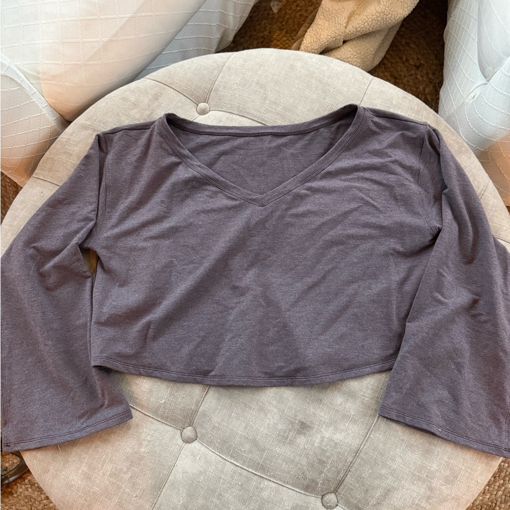 Lululemon cropped long sleeve